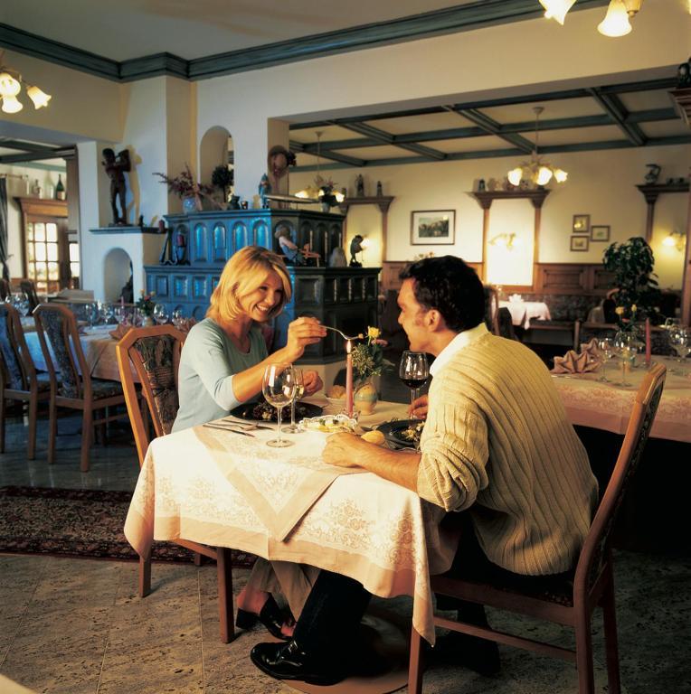 Hotel Sammer Neufelden ภายนอก รูปภาพ